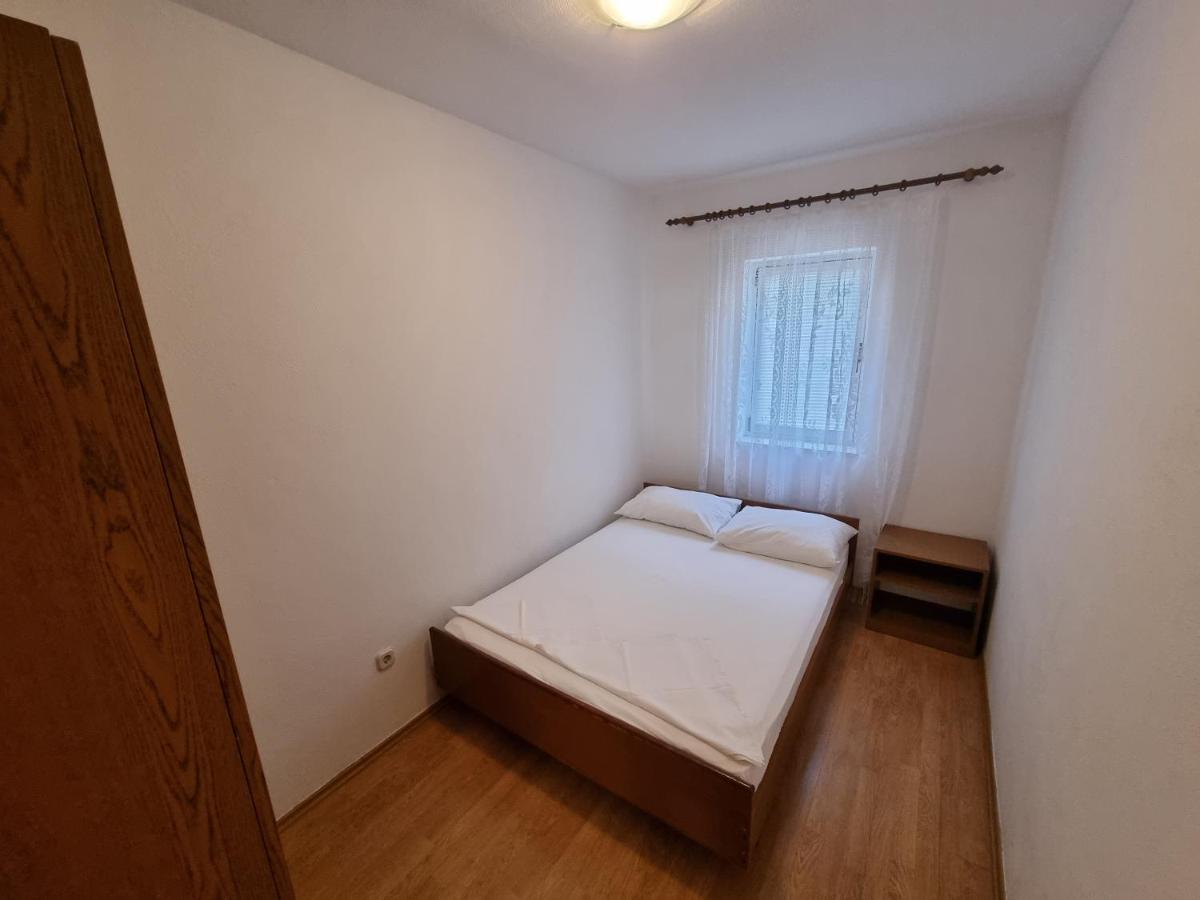 Appartamento Apartman Ivan Makarska Esterno foto