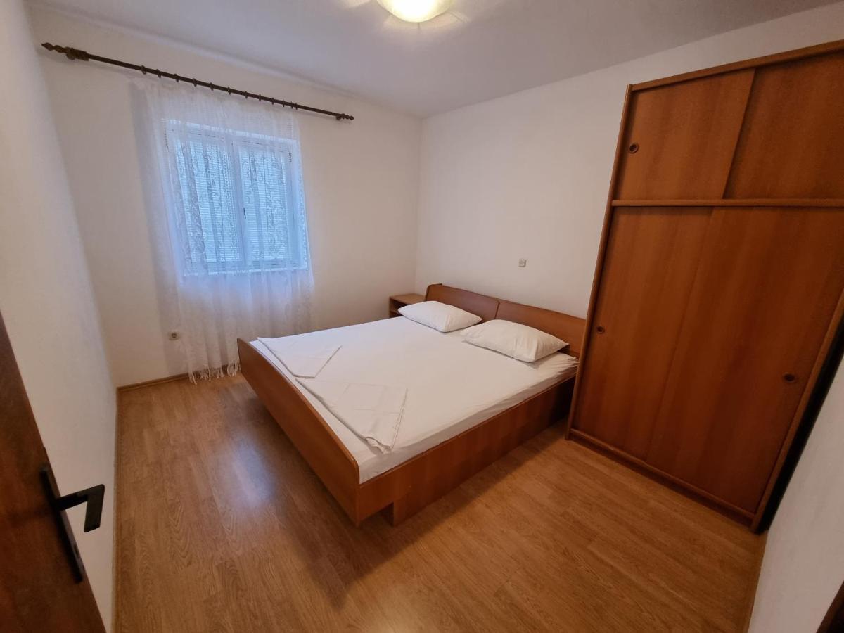 Appartamento Apartman Ivan Makarska Esterno foto